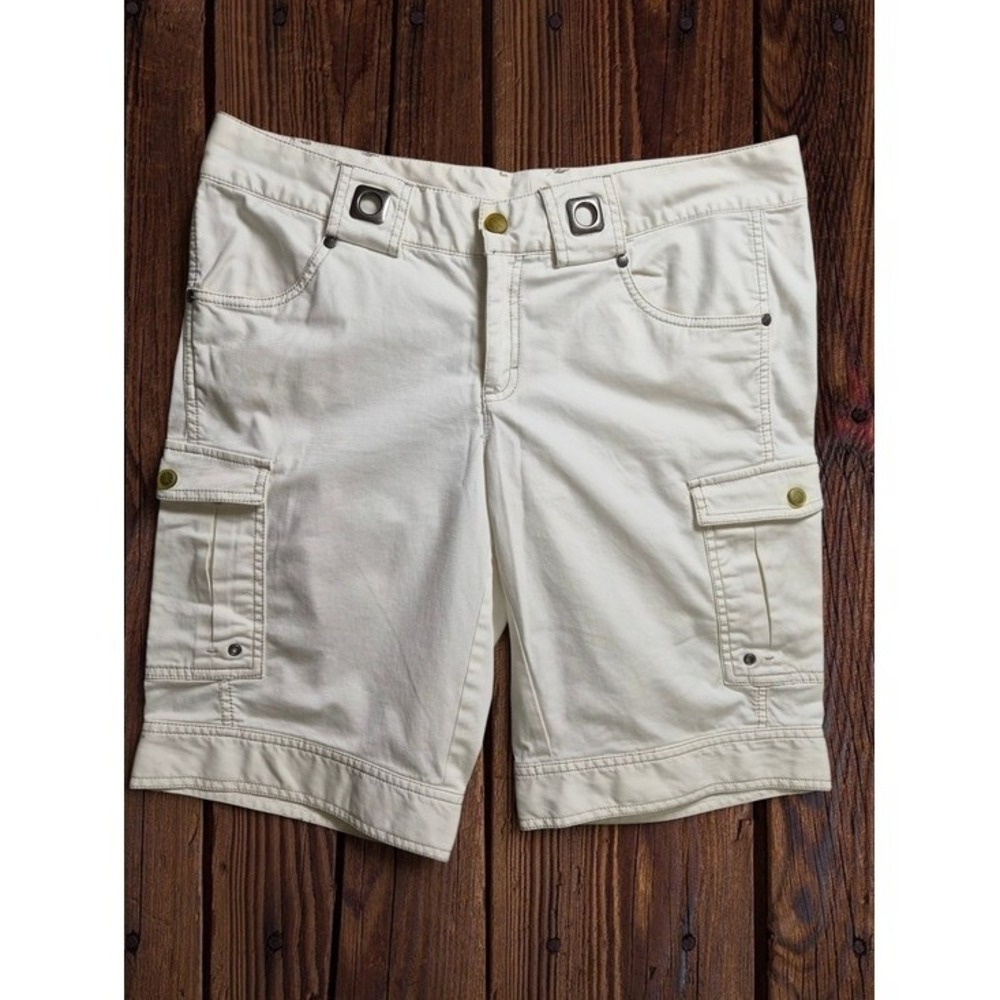 Athleta Kick It Womens White Cargo Bermuda Shorts Size 12 Stretch Cotton Utility